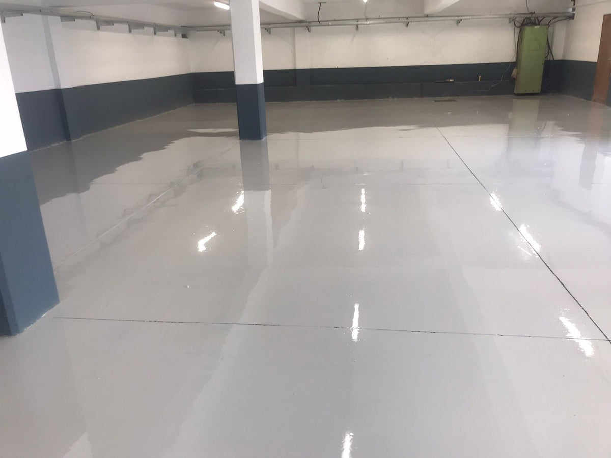HEAVY-DUTY WORKSHOP FLOORING SYSTEM