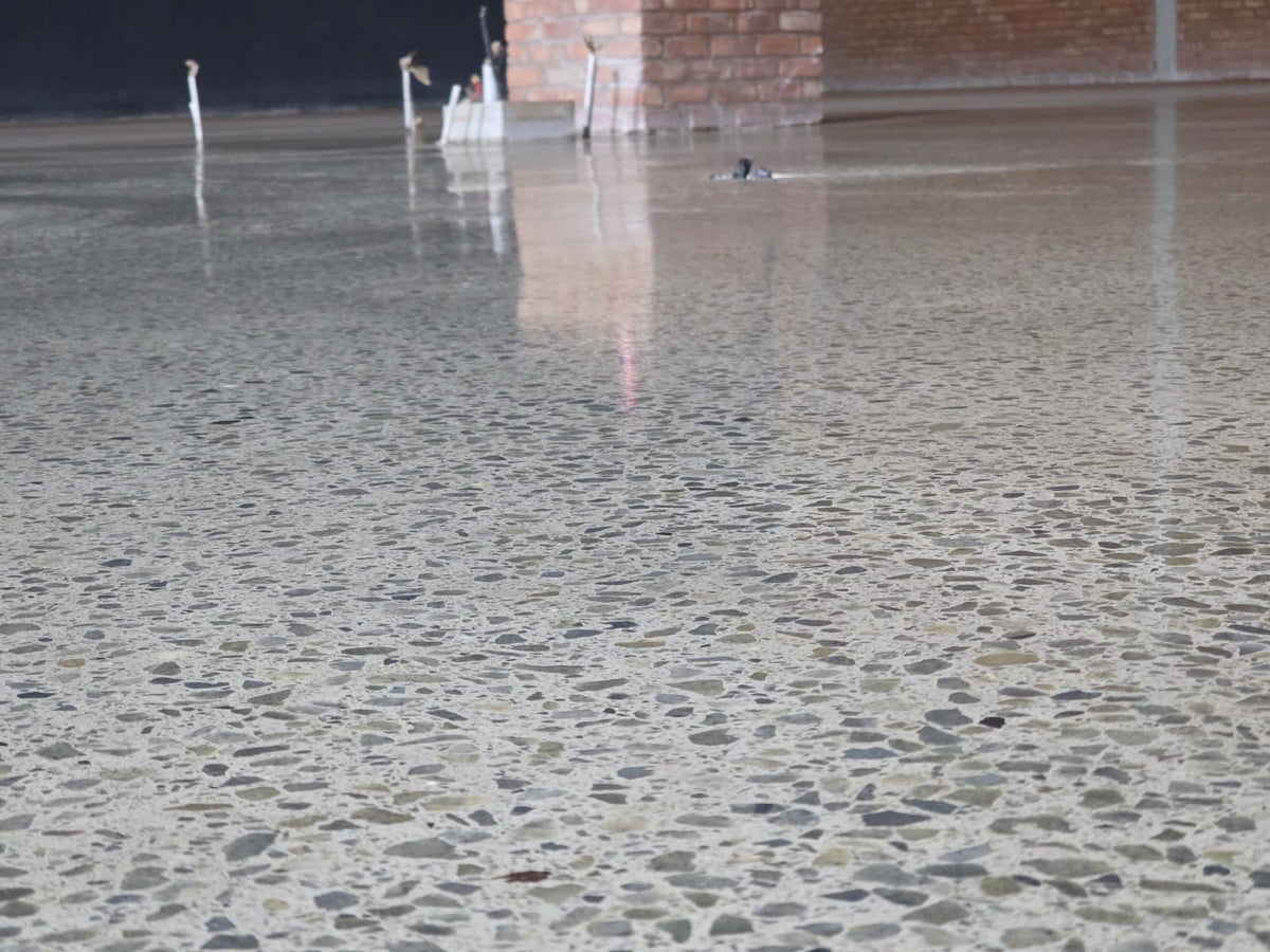 POLISHED CONCRETE FLOOR TRANSFORMATION