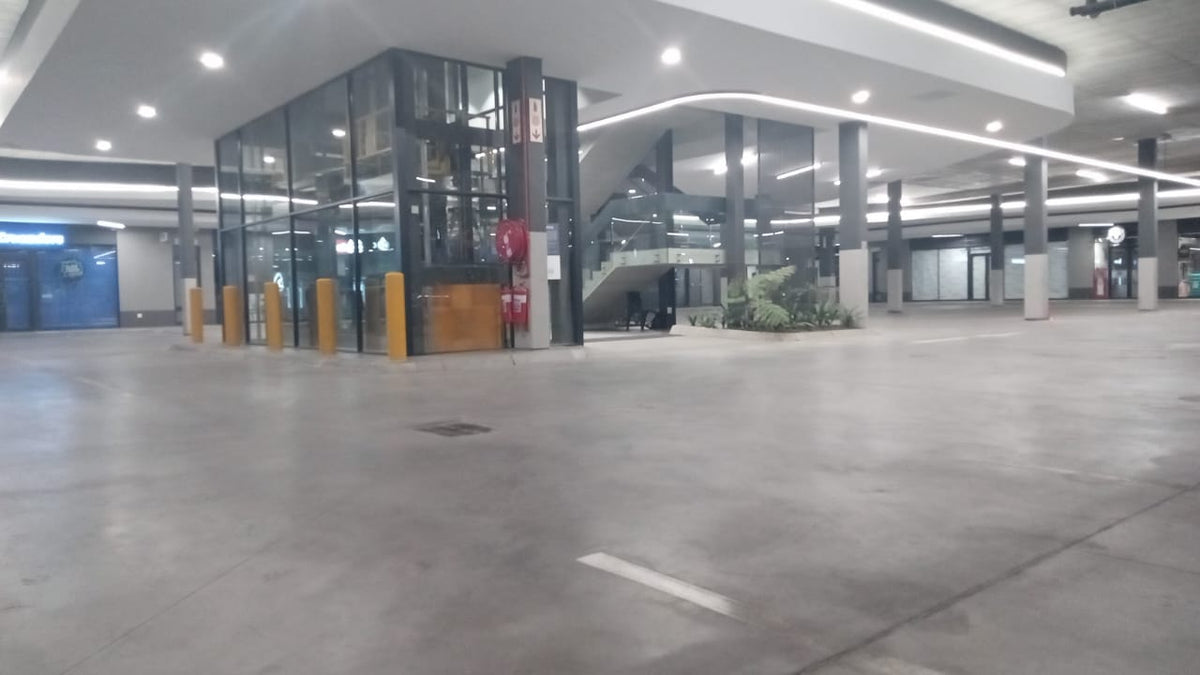 LARGE SCALE CONCRETE FLOOR REFINEMENT & SEALING – 5,900m²