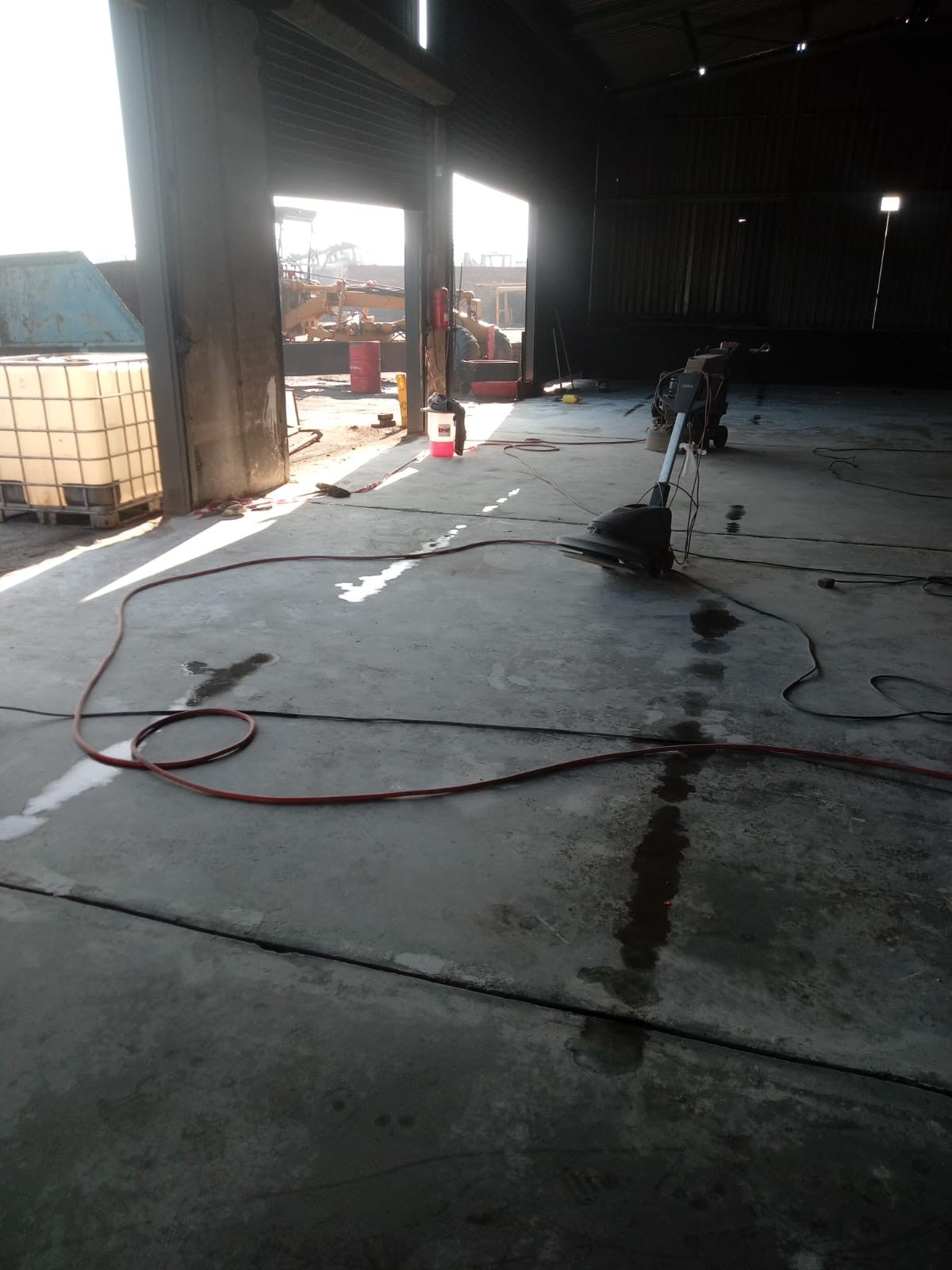 Industrial Epoxy Flake Flooring